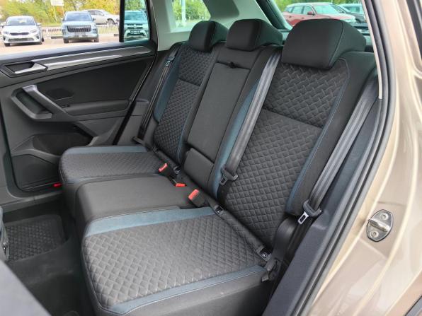 Volkswagen Tiguan II с пробегом 2019 года, цена 2 239 000 рублей, 82000 км, внедорожник, Автокод Объявления