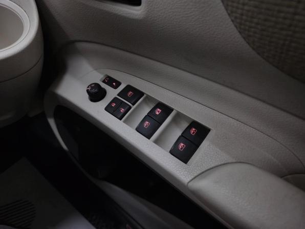 Toyota Sienta II с пробегом 2018 года, цена 1 410 000 рублей, 107369 км, компактвэн, Автокод Объявления