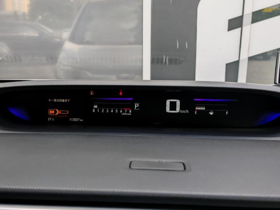 Honda Stepwgn V Краснодар  - изображение 19