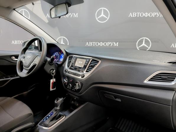 Hyundai Solaris II Рестайлинг с пробегом 2022 года, цена 1 535 000 рублей, 80924 км, седан, Автокод Объявления