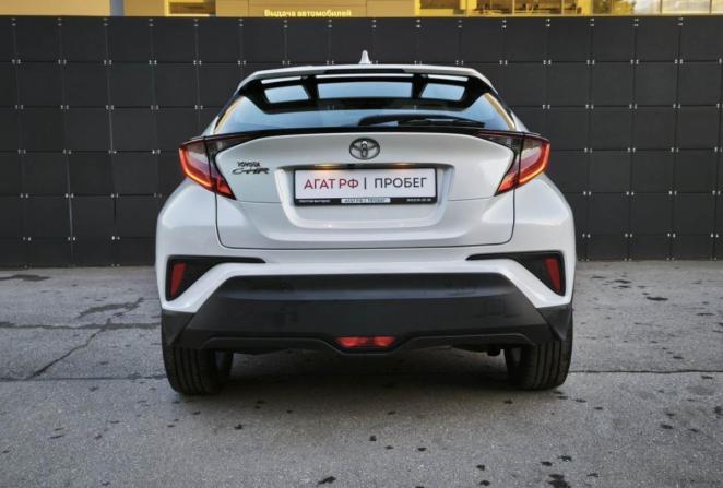 Toyota C-HR I Рестайлинг с пробегом 2021 года, цена 2 650 000 рублей, 93617 км, внедорожник, Автокод Объявления