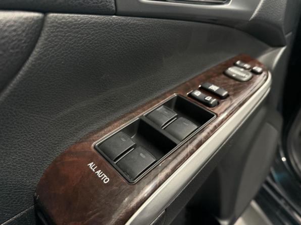 Toyota Camry VII (XV50) Рестайлинг с пробегом 2016 года, цена 2 087 000 рублей, 149107 км, седан, Автокод Объявления