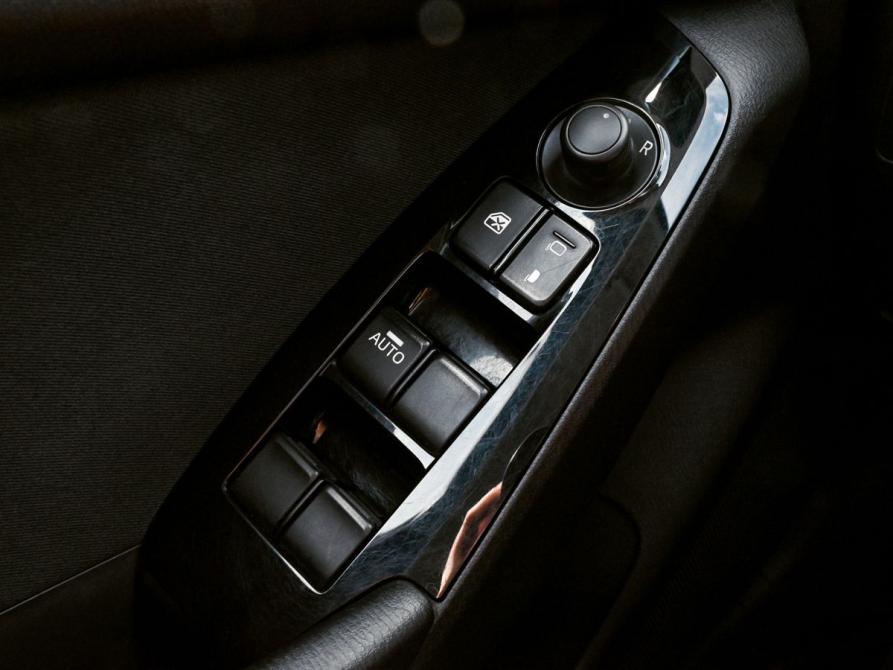 Mazda 3 III (BM) Рестайлинг Екатеринбург  - изображение 12