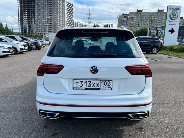 Volkswagen Tiguan II Рестайлинг с пробегом 2023 года, цена 4 150 000 рублей, 71223 км, внедорожник, Автокод Объявления