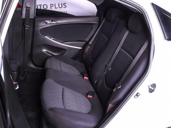 Hyundai Solaris I с пробегом 2012 года, цена 980 000 рублей, 176024 км, седан, Автокод Объявления