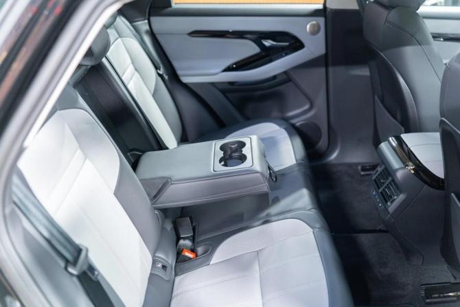Новый Land Rover Range Rover Evoque II Рестайлинг 2024 года, цена 8 690 000 рублей, внедорожник, Автокод Объявления