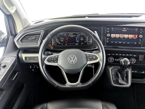 Volkswagen Multivan T6 Рестайлинг с пробегом 2021 года, цена 6 000 000 рублей, 120666 км, минивэн, Автокод Объявления