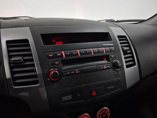 Mitsubishi Outlander II с пробегом 2008 года, цена 1 000 000 рублей, 179504 км, внедорожник, Автокод Объявления