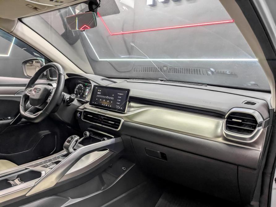 Geely Coolray I Москва  - изображение 11