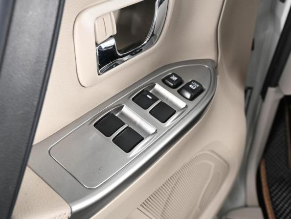 Mitsubishi Pajero IV Рестайлинг 2 с пробегом 2019 года, цена 3 590 000 рублей, 39719 км, внедорожник, Автокод Объявления