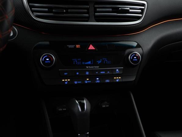 Hyundai Tucson III Рестайлинг с пробегом 2018 года, цена 2 349 050 рублей, 39041 км, внедорожник, Автокод Объявления