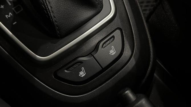 Lada (ВАЗ) Vesta I с пробегом 2021 года, цена 1 330 000 рублей, 65600 км, универсал, Автокод Объявления