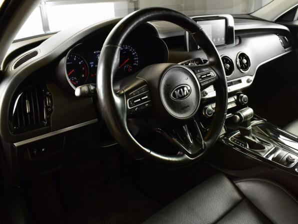 Kia Stinger I с пробегом 2019 года, цена 2 624 995 рублей, 178665 км, лифтбек, Автокод Объявления