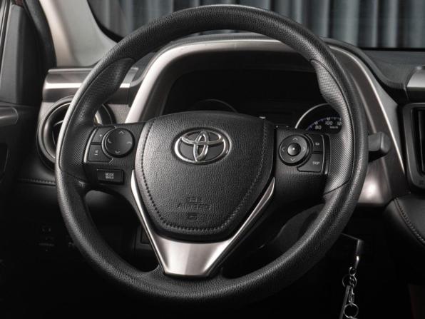 Toyota RAV4 IV (XA40) Рестайлинг с пробегом 2015 года, цена 2 461 000 рублей, 102814 км, внедорожник, Автокод Объявления