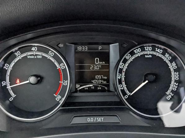 Skoda Rapid I Рестайлинг с пробегом 2019 года, цена 1 485 000 рублей, 40553 км, лифтбек, Автокод Объявления