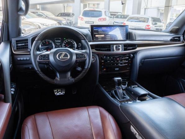 Lexus LX III Рестайлинг 2 с пробегом 2020 года, цена 10 950 000 рублей, 87577 км, внедорожник, Автокод Объявления