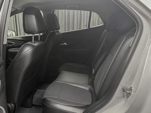 Opel Mokka I с пробегом 2014 года, цена 1 050 000 рублей, 130000 км, внедорожник, Автокод Объявления