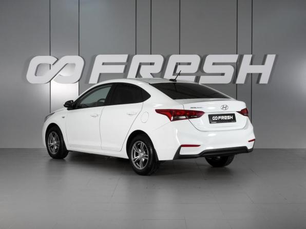 Hyundai Solaris II с пробегом 2017 года, цена 1 259 000 рублей, 115796 км, седан, Автокод Объявления