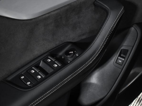 Audi Q8 I (4M) с пробегом 2019 года, цена 5 900 000 рублей, 164050 км, внедорожник, Автокод Объявления