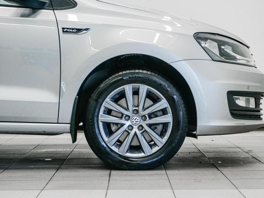 Volkswagen Polo V Рестайлинг Красноярск  - изображение 32