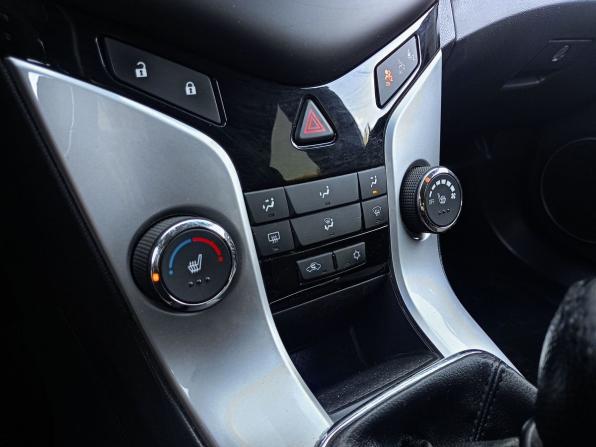 Chevrolet Cruze I Рестайлинг с пробегом 2013 года, цена 875 000 рублей, 96319 км, хэтчбек, Автокод Объявления