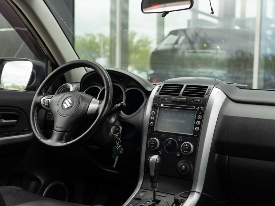 Suzuki Grand Vitara II Рестайлинг 2 Новосибирск  - изображение 10