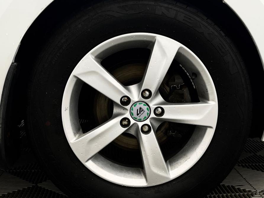 Skoda Rapid I Мурманск  - изображение 12