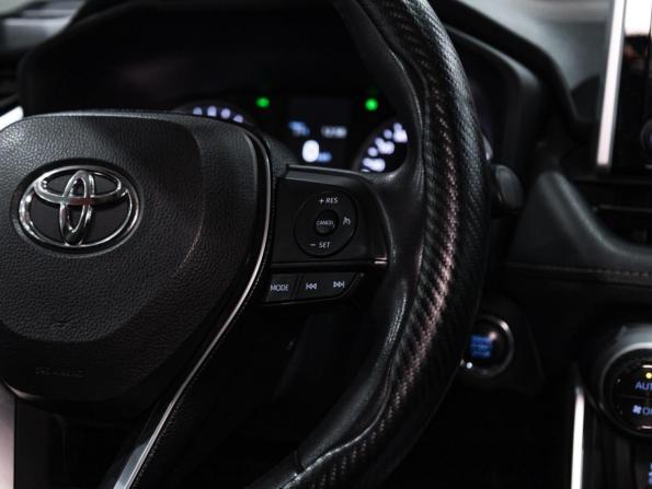 Toyota RAV4 V (XA50) с пробегом 2021 года, цена 3 399 000 рублей, 71986 км, внедорожник, Автокод Объявления