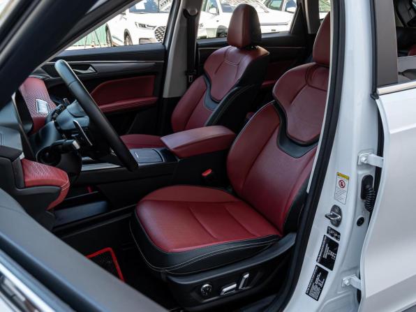 Haval Jolion I Рестайлинг с пробегом 2024 года, цена 2 090 000 рублей, 61514 км, внедорожник, Автокод Объявления
