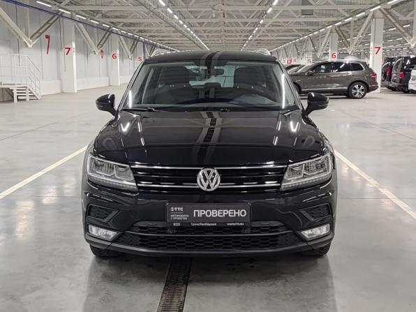 Volkswagen Tiguan II с пробегом 2017 года, цена 2 486 000 рублей, 127023 км, внедорожник, Автокод Объявления
