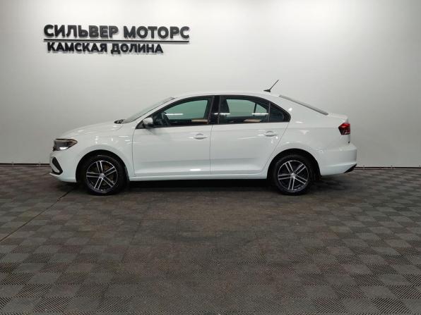 Volkswagen Polo VI с пробегом 2022 года, цена 1 570 000 рублей, 55300 км, лифтбек, Автокод Объявления