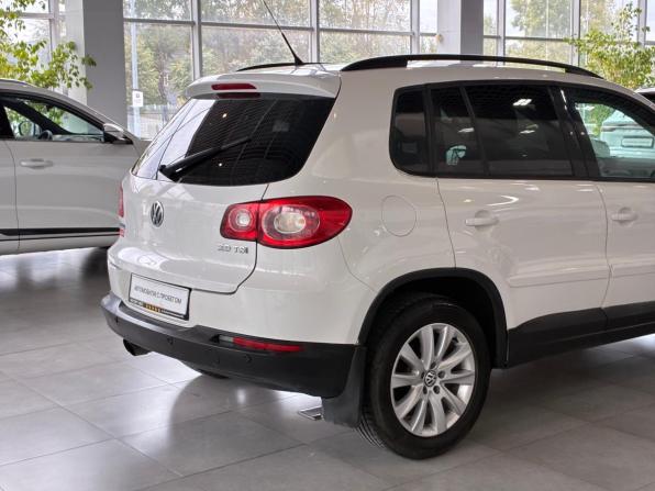 Volkswagen Tiguan I с пробегом 2009 года, цена 1 022 000 рублей, 195000 км, внедорожник, Автокод Объявления