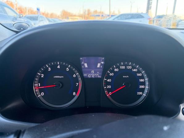 Hyundai Solaris I с пробегом 2012 года, цена 819 000 рублей, 107277 км, седан, Автокод Объявления