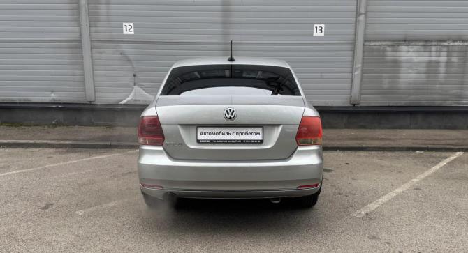 Volkswagen Polo V Рестайлинг с пробегом 2017 года, цена 929 000 рублей, 195640 км, седан, Автокод Объявления