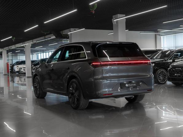 Li Auto (Lixiang) L6 с пробегом 2024 года, цена 6 500 000 рублей, 50 км, внедорожник, Автокод Объявления