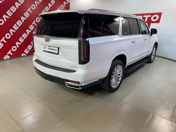 Cadillac Escalade V с пробегом 2021 года, цена 9 999 000 рублей, 17882 км, внедорожник, Автокод Объявления