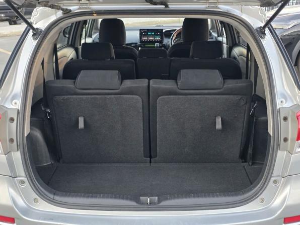 Toyota Wish II с пробегом 2010 года, цена 999 000 рублей, 267329 км, минивэн, Автокод Объявления