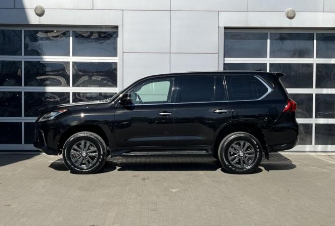 Lexus LX III Рестайлинг 2 с пробегом 2017 года, цена 6 950 000 рублей, 125736 км, внедорожник, Автокод Объявления