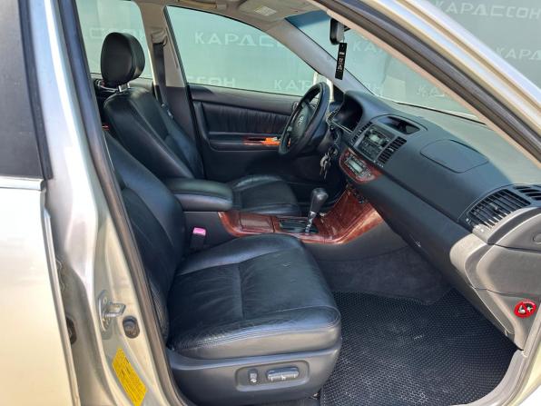 Toyota Camry V (XV30) Рестайлинг с пробегом 2004 года, цена 650 000 рублей, 321250 км, седан, Автокод Объявления