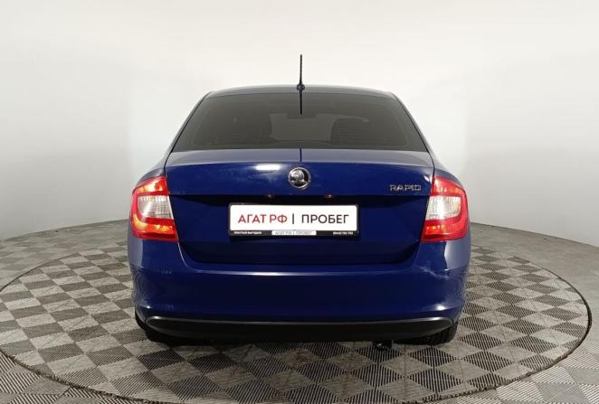 Skoda Rapid I с пробегом 2015 года, цена 870 000 рублей, 162137 км, лифтбек, Автокод Объявления