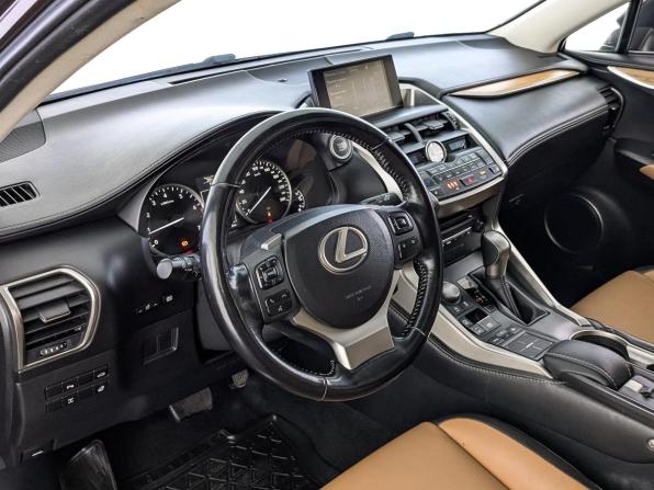 Lexus NX I с пробегом 2015 года, цена 2 480 000 рублей, 153189 км, внедорожник, Автокод Объявления