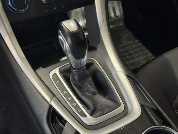 Ford Mondeo V с пробегом 2015 года, цена 1 400 000 рублей, 167410 км, седан, Автокод Объявления