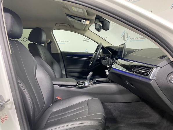 BMW 5 серии VII (G30/G31/G38) Рестайлинг с пробегом 2021 года, цена 3 539 900 рублей, 80047 км, седан, Автокод Объявления