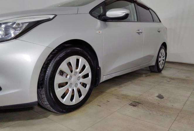 Kia Ceed II с пробегом 2013 года, цена 795 000 рублей, 243500 км, универсал, Автокод Объявления