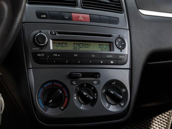 Fiat Linea с пробегом 2011 года, цена 460 000 рублей, 294824 км, седан, Автокод Объявления