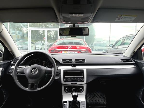 Volkswagen Passat B7 с пробегом 2012 года, цена 1 090 000 рублей, 160490 км, седан, Автокод Объявления