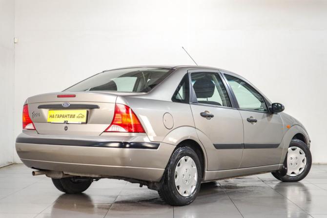 Ford Focus I Рестайлинг с пробегом 2003 года, цена 449 000 рублей, 198000 км, седан, Автокод Объявления