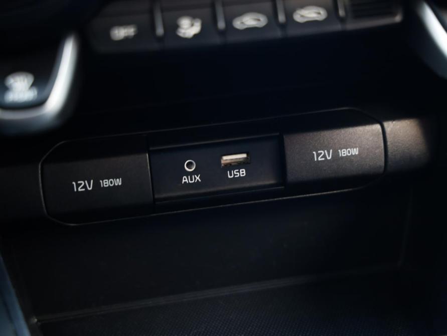 Kia Rio IV Санкт-Петербург  - изображение 17