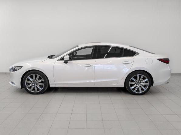 Mazda 6 III (GJ) Рестайлинг 2 с пробегом 2021 года, цена 3 300 000 рублей, 33670 км, седан, Автокод Объявления