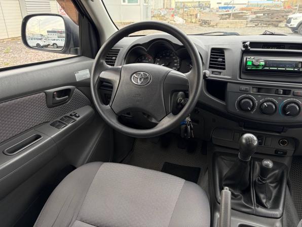 Toyota Hilux VII Рестайлинг с пробегом 2012 года, цена 1 985 000 рублей, 239549 км, offers.body_type.unknown, Автокод Объявления